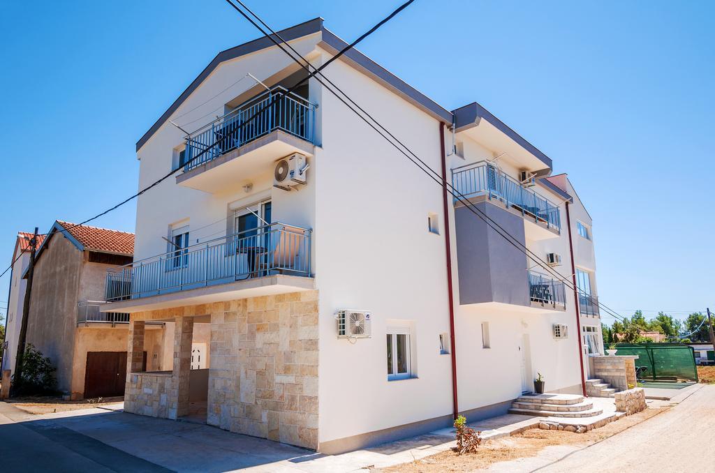 Apartment Tony With Private Pool Sukosan Ngoại thất bức ảnh