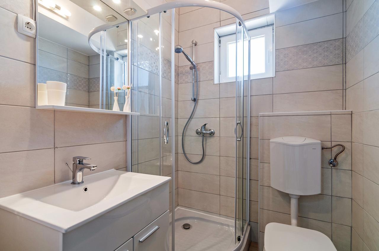 Apartment Tony With Private Pool Sukosan Ngoại thất bức ảnh