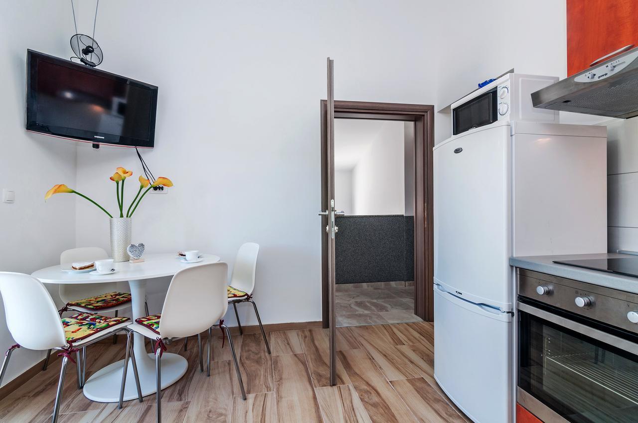 Apartment Tony With Private Pool Sukosan Ngoại thất bức ảnh